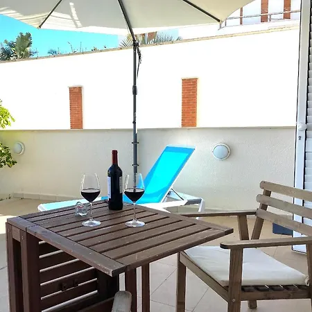 Terrazza Montalbano Ferienhaus *